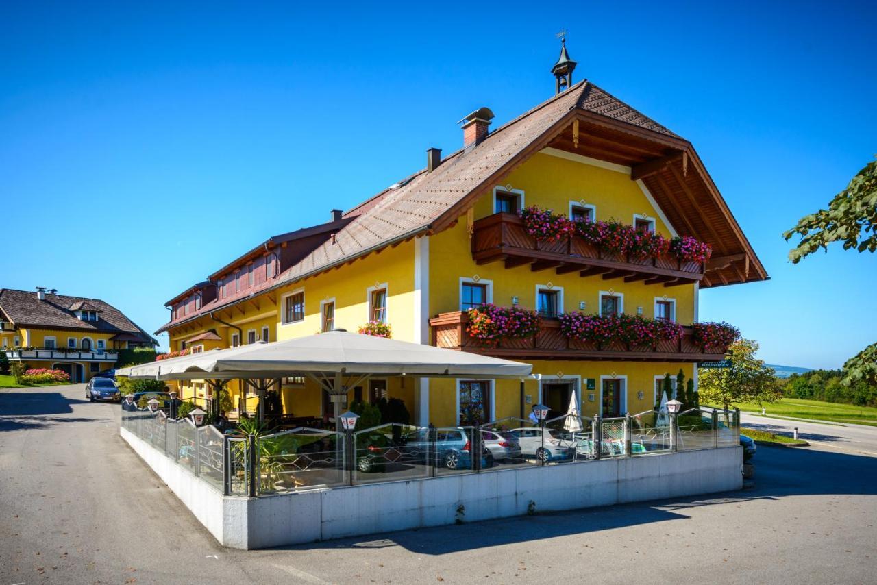 Hotel Gasthof Neuhofen Eugendorf Exterior foto